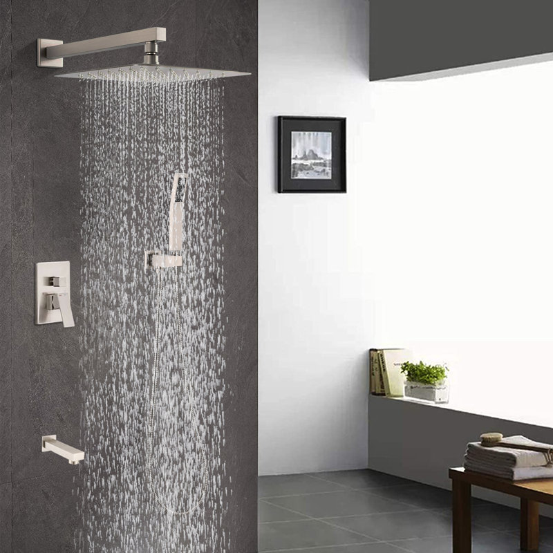Système de douche complet avec valve brute