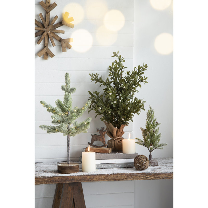 Ensemble de 2, arbre de Noël en PVC 13,5 po sur base en bois avec neige