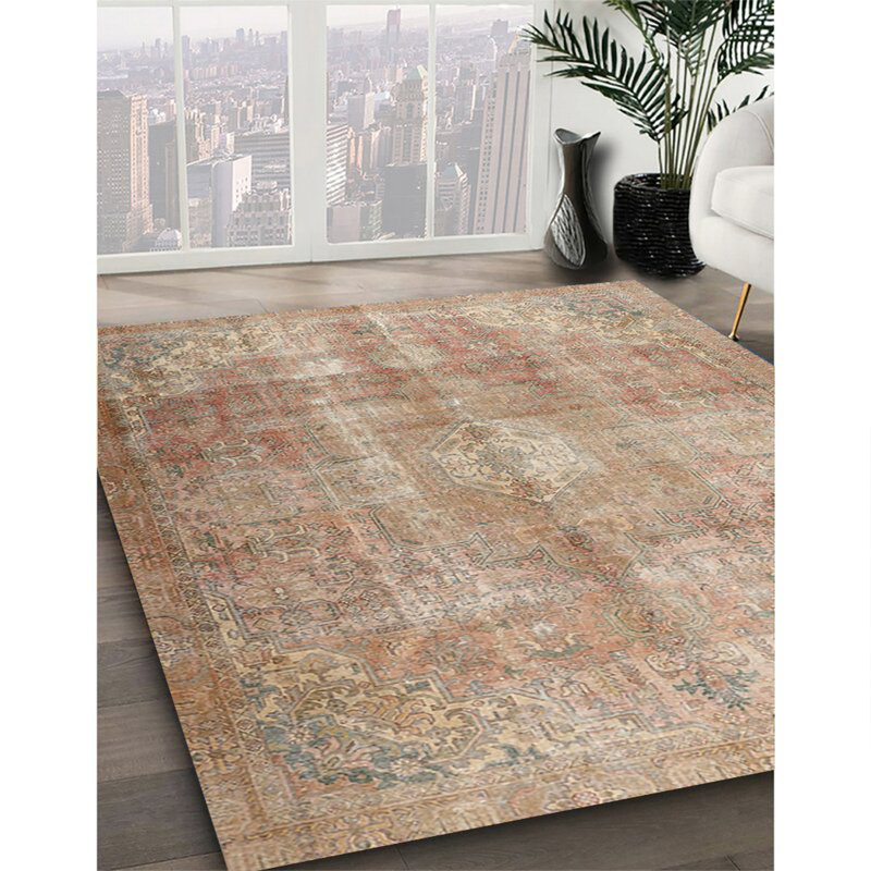 Oriental Indoor Rug, Round 3'