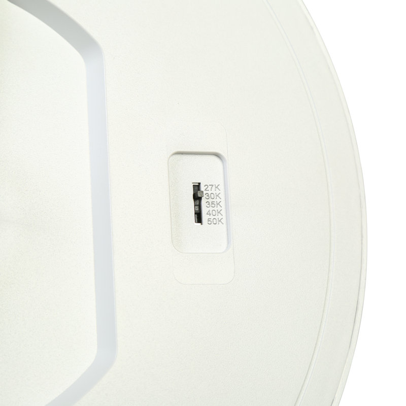 Plafonnier encastré moderne 1 lumière DEL, H 0,5 po x l 8,9 po x P 8,9 po, 18 W