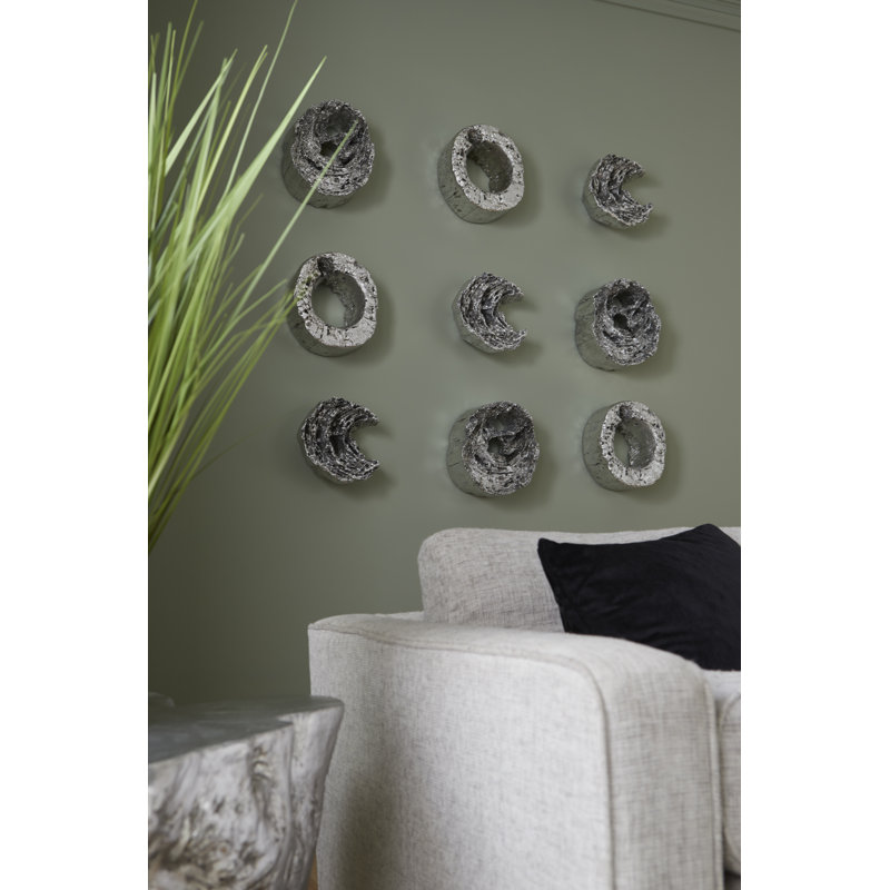 Cast Eroded Wood Circle Wall Décor