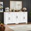 Buffet blanc à six portes de style campagnard avec deux tablettes réglables.