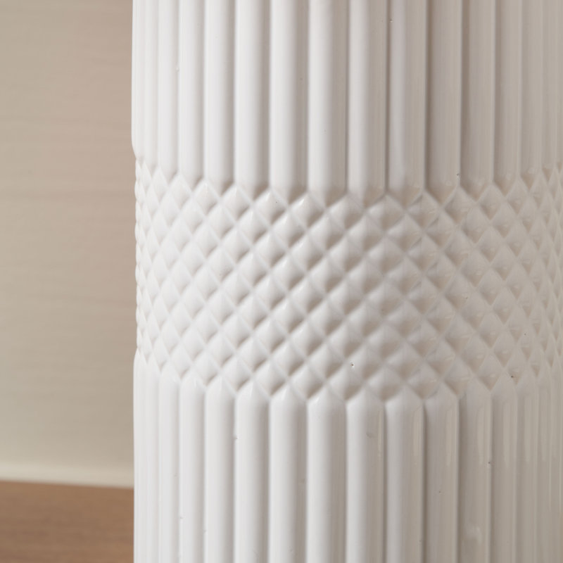 Izayah Ceramic Table Lamp, White, 12 W