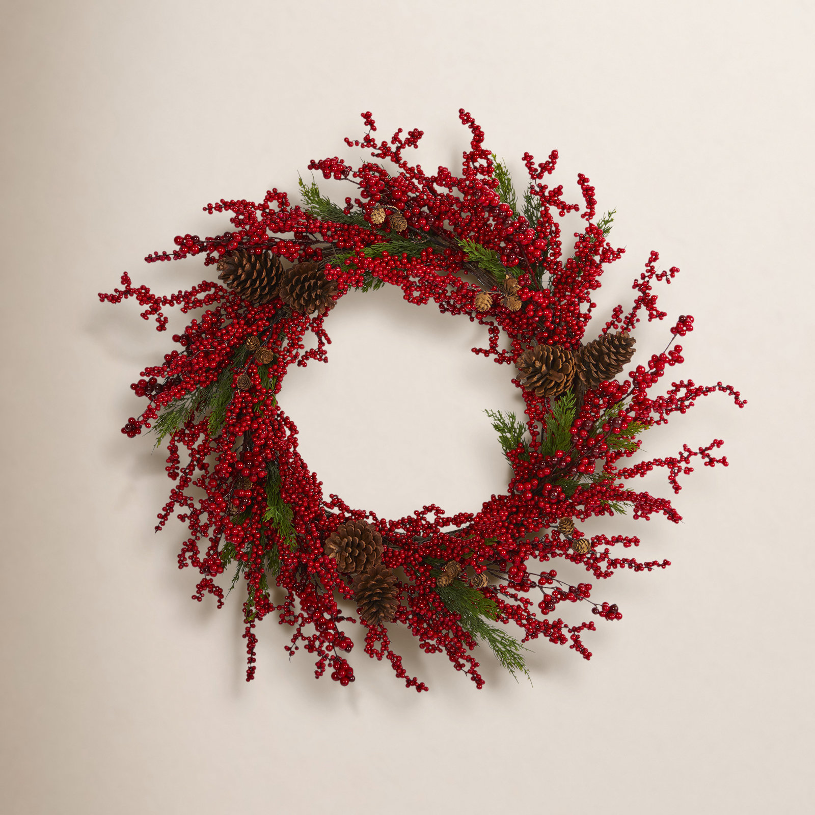 Polyester Wreath, 34" H x 34" W x 4.5" D