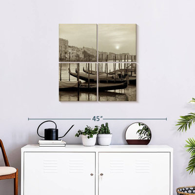 Mehar Venezia's Gondolas