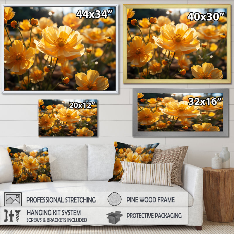 «Yellow Buttercups Field Sunrise IV», reproduction sur toile encadrée, Or, H 40 po x l 30 po x P 1,5 po