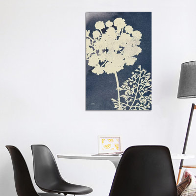 «Dark Blue Sky Garden IV» par Studio Mousseau - peinture sur toile tendue