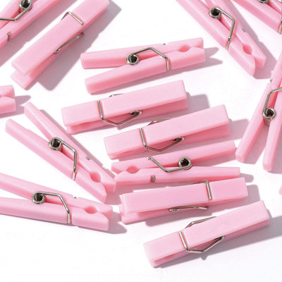 60 mini-pinces à linge vertes 60 pièces, pinces à linge en plastique de 1,4 po pour jeux de fête de naissance, bricolage, présentation de photos et décoration de fête