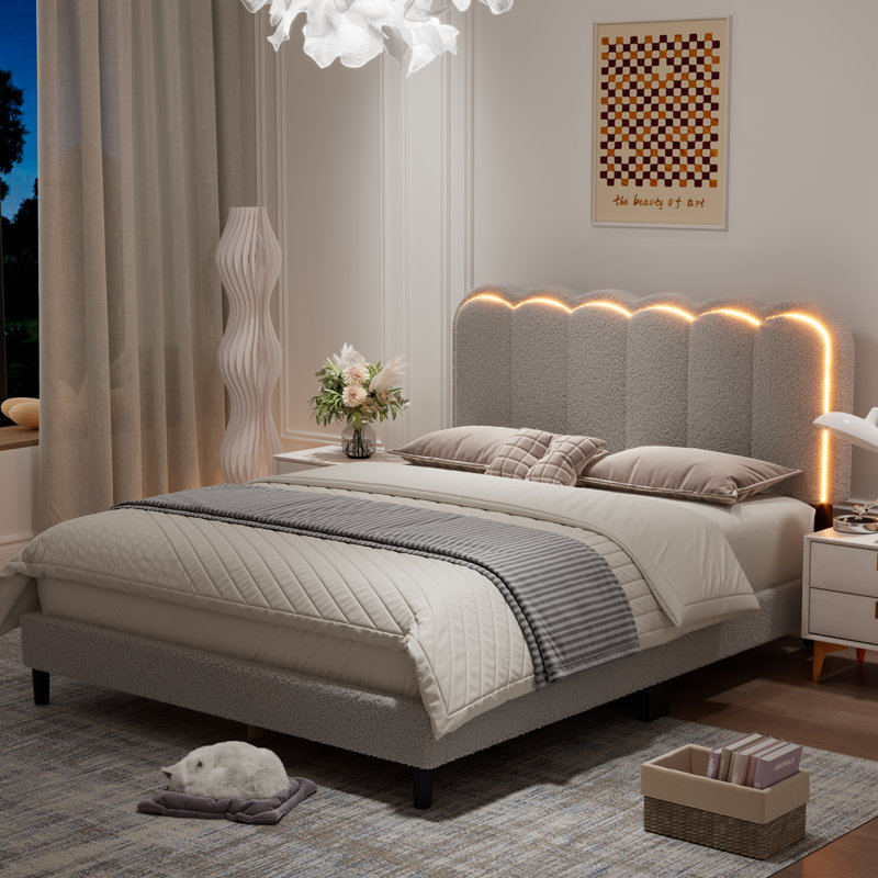 Structure de lit tapissier en bois massif QUEEN-Boucle, Grand lit, Gris clair