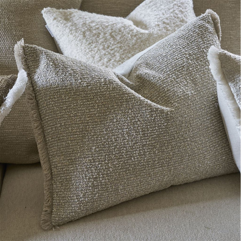 Kintail Boucle Decorative Pillow, Linen