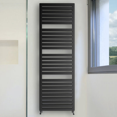 Salisbury Heated Towel Rail
