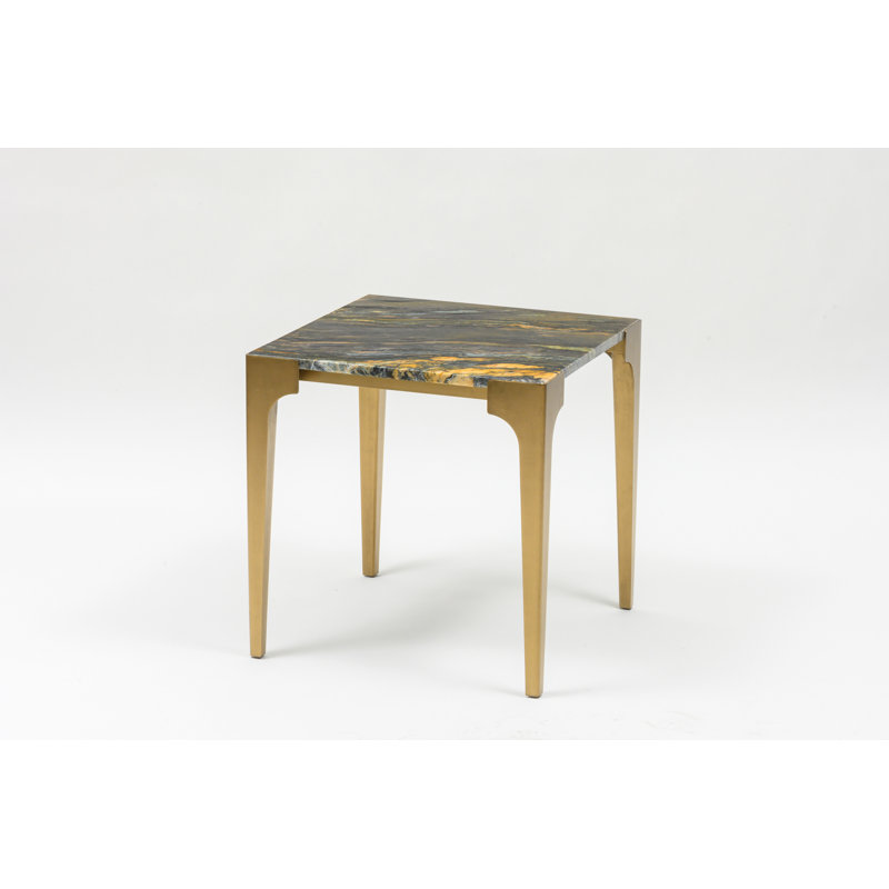 Table de bout