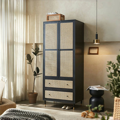 Armoire moderne et simple