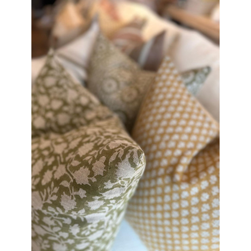 Hedgerow Pillow Cover - 22" x 22", Green Floral