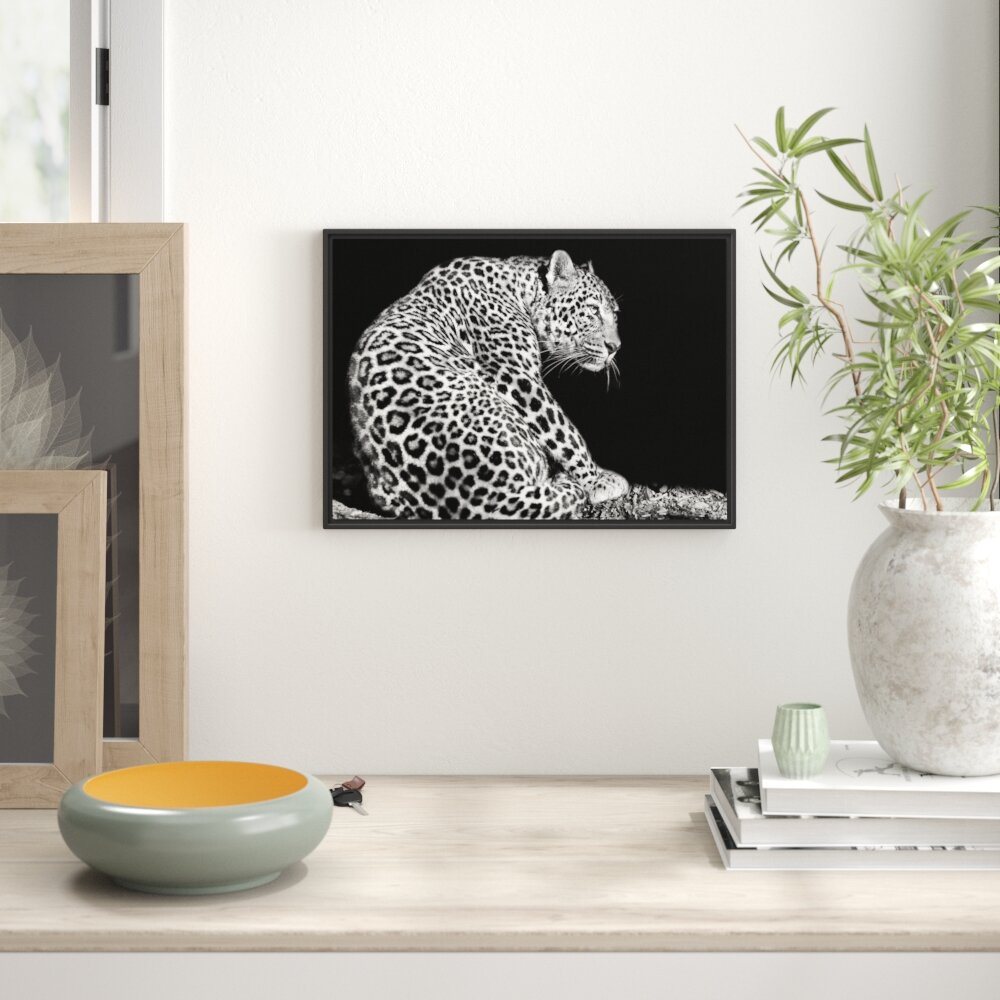 Gerahmtes Wandbild Anmutiger Leopard