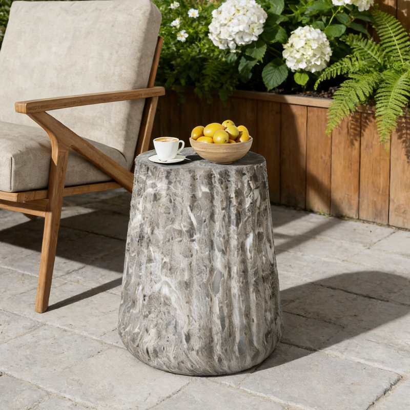 Table d'appoint d'extérieur sculptée, en béton léger, durable et élégante pour une utilisation intérieure et extérieure, Brun
