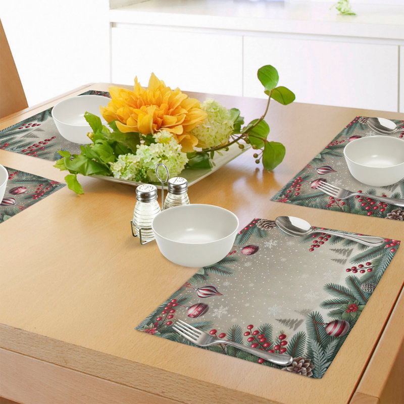 Ensemble de 8 napperons de Noël East Urban Home