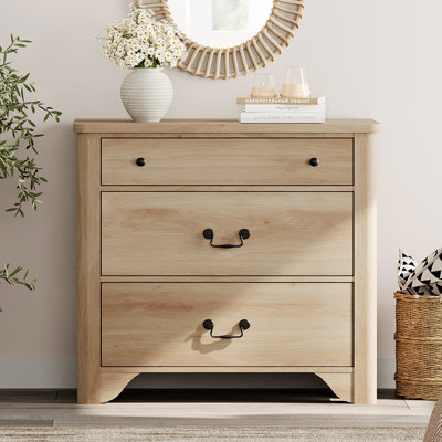 Haikey 3-Drawer Dresser