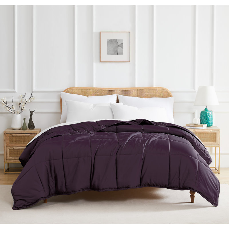 Vilano Springs ® Oversized Down Alternative Comforter with piped Edging and corner loops, Easy care, Queen Comforter, Purple