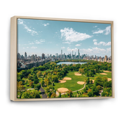 «Futuristic Golf in Central Park», reproduction sur toile