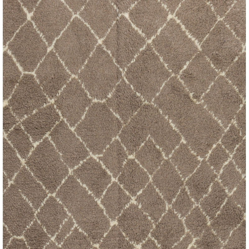 Tapis contemporain marocain en laine brun moka naturel