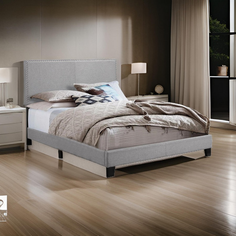 Woodsum Upholstered Platform Bed, Full / Double, Gray