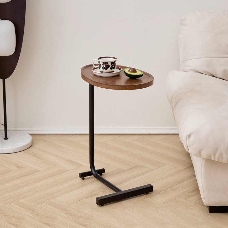 Table d'appoint brune pour petits espaces - salon et chambre à coucher compact