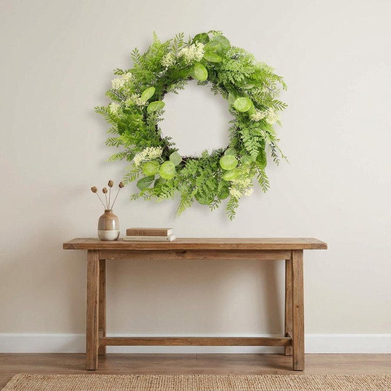 28" Green And White Fern Artificial Wreath