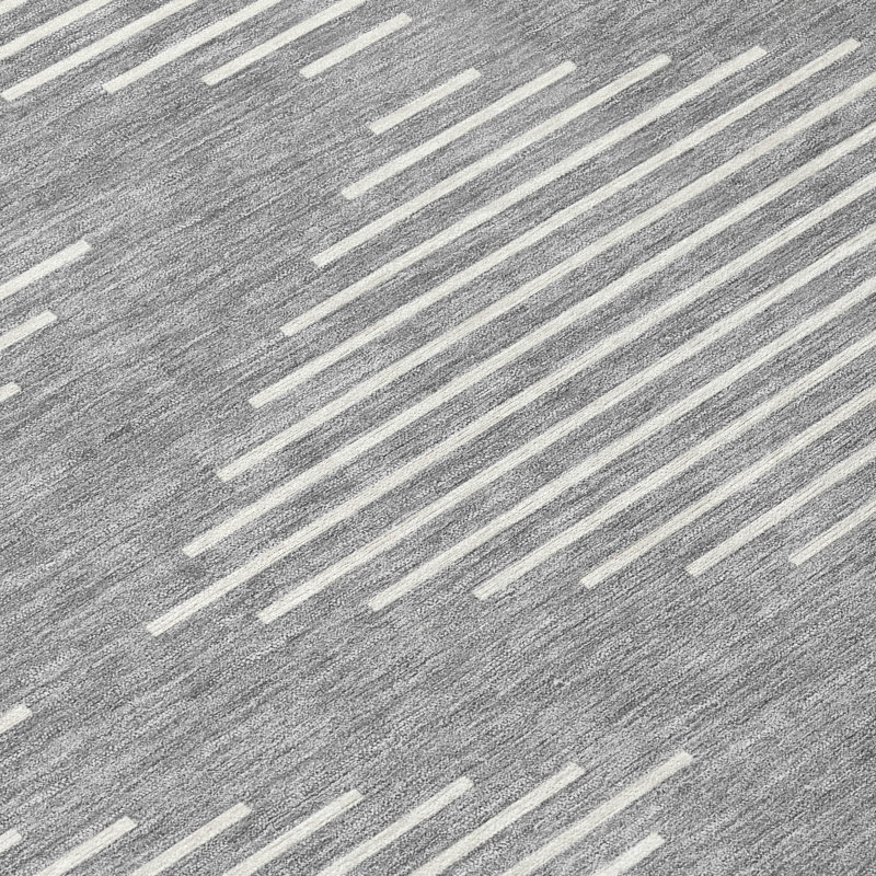 Gray Geometric Flat Woven Synthetic Area Rug 5' x 7'