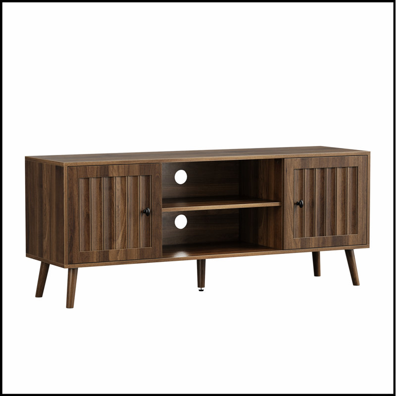 Meuble télé Mid-Century moderne en bois de 55 po avec tablettes réglables et portes à rainure verticale, finition noyer