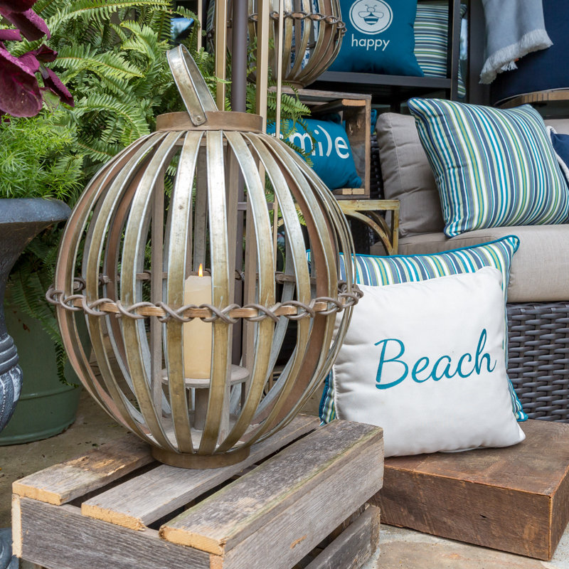 Avery 19" - Aluminum Floor Lantern