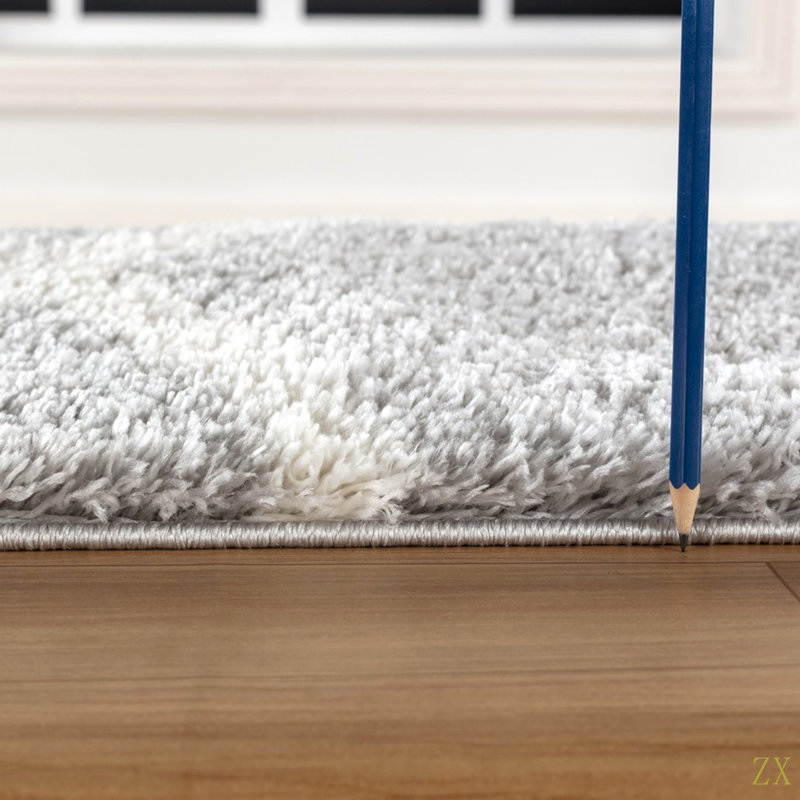 Poil long Loft 10 po X 9 pi 10 po Tapis à poils longs, Rectangle 7 pi 10 po x 9 pi 10 po