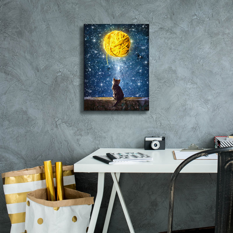 «A Yarn Of Moon» par Diogo Verissimo, H 16 po x l 12 po x P 0,75 po