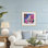 Beach Chair Meetup en rose, reproduction encadrée sous verre, design par Annabelle Hall