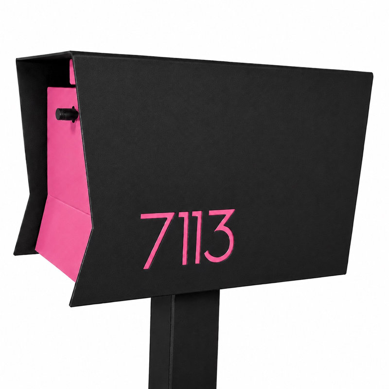 RetroBox-2.0 in Black and PINK, Black/Pink
