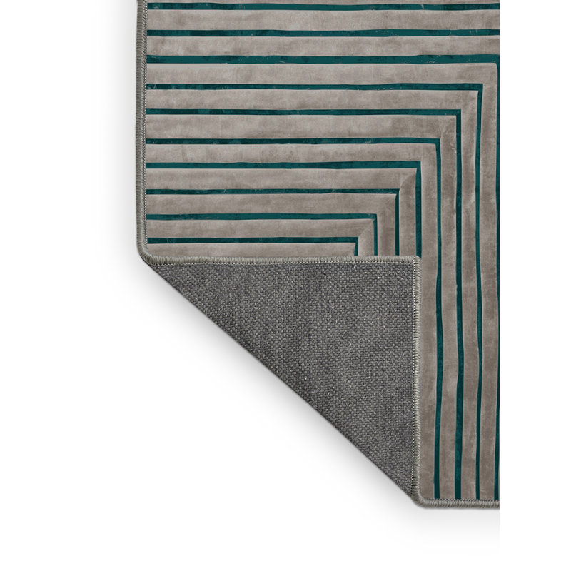 Tapis gris soyeux et moelleux, Carré 7 pi