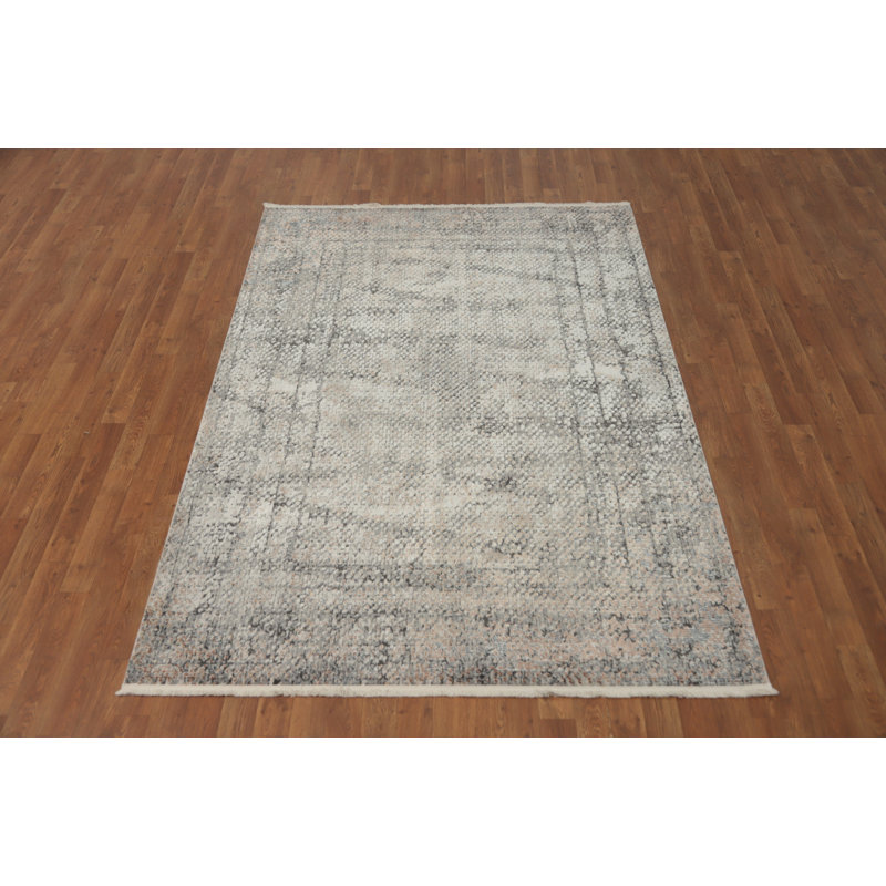 Timeless Distressed Look Rug 5x7 for Classic Home Design