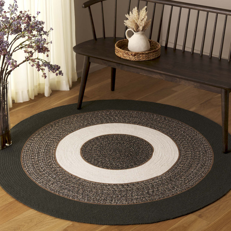 Tapis vert / beige Bergsteinn 760, Rond 5 pi