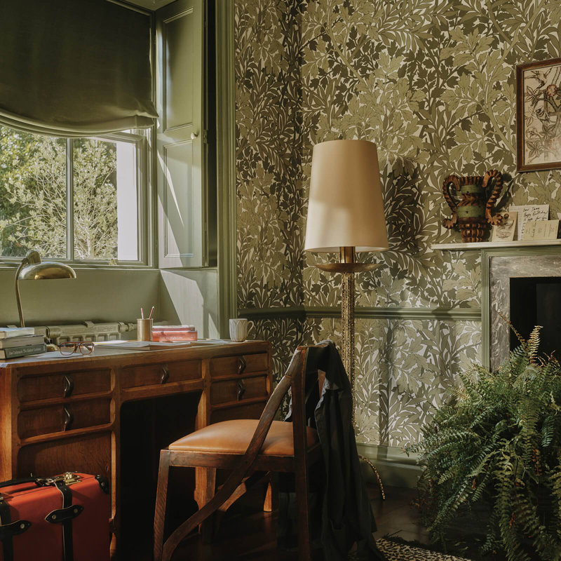 FOLIAGE Magna Wallpaper  - Apple 9'10" - full height wallpaper