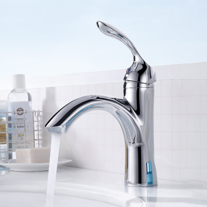  Single Hole Bathroom Faucet with Drain, Single Handle Bathroom Faucet with Pop Up Drain Stopper, Chrome