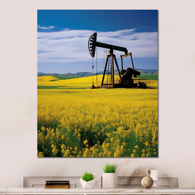 «Green and Yellow Oil Drilling Rig Meadow» sur métal
