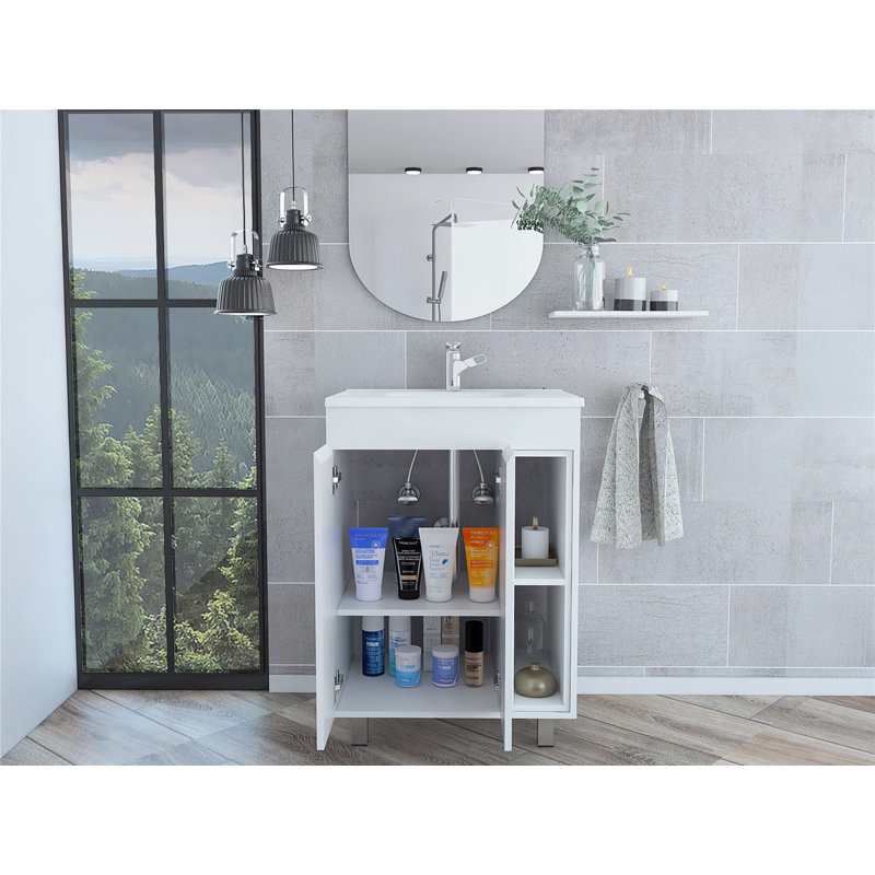 Abondante salle de bain avec meuble-lavabo