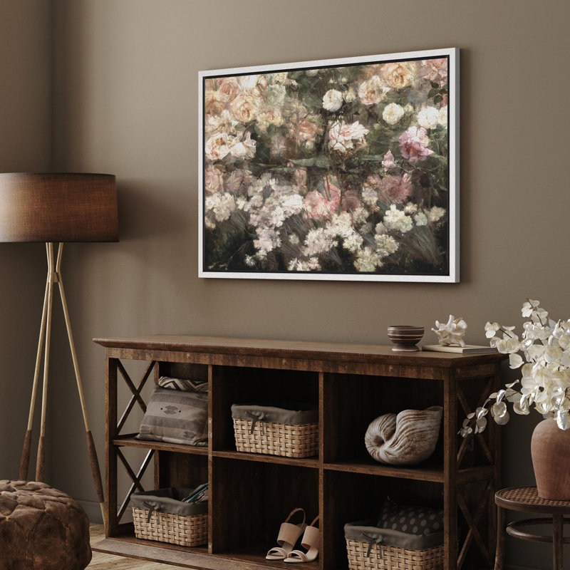 Tranquil Rose Garden Shabby Elegance Floral Floral Rustic French Country, H 24 po x l 16 po, Blanc