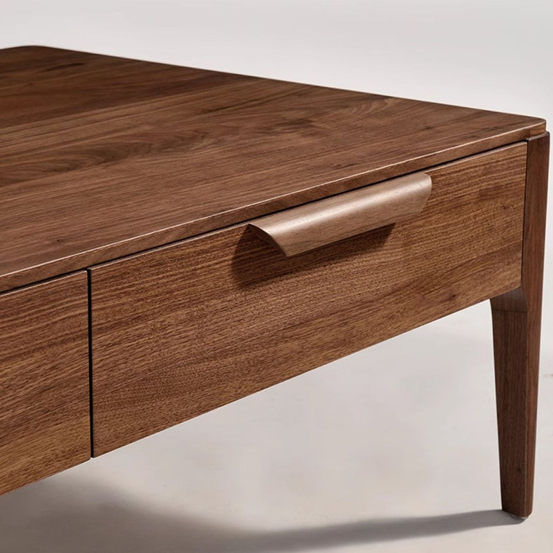Table basse en noyer noir clair