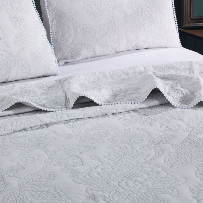 Modern & Contemporary Cotton Blend Quilt, Gray, King
