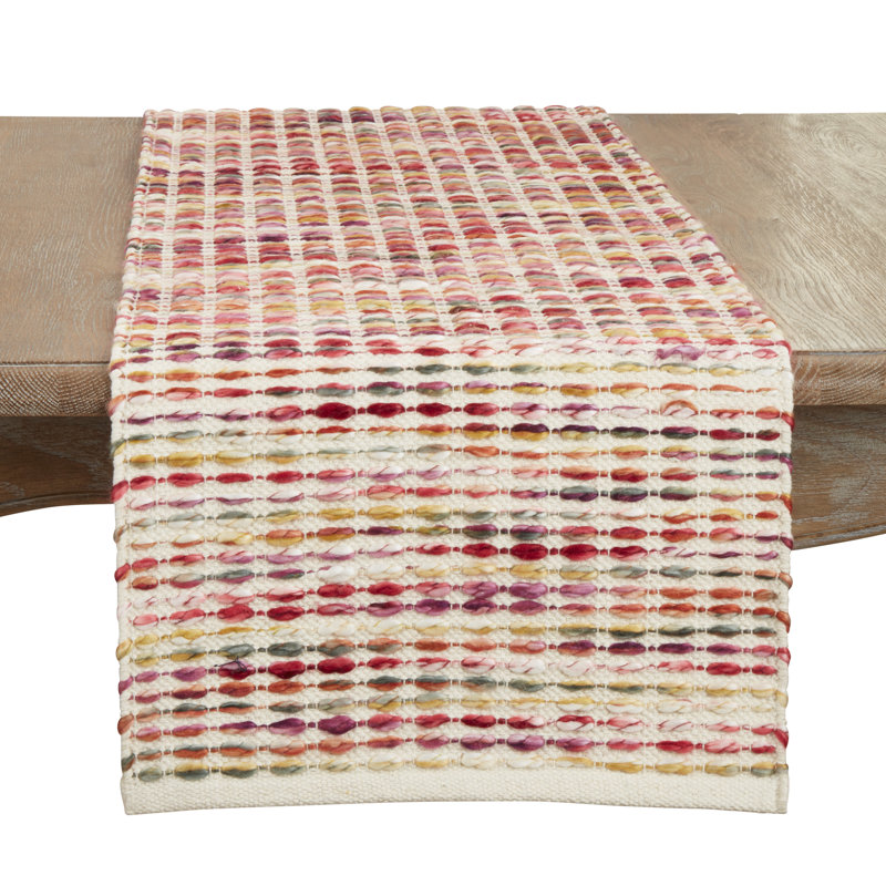 Esmeray Dining Linens