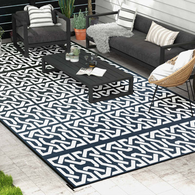 Outsunny Reversible Outdoor Rug, Waterproof Plastic Straw Floor Mat,Portable Rv Camping Carpet With Carry Bag,Large Floor Mat For Backyard,Deck,Picnic,Beach
