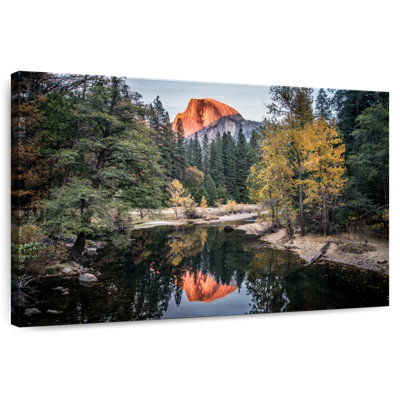 Alvord Yosemite Glassy Creek