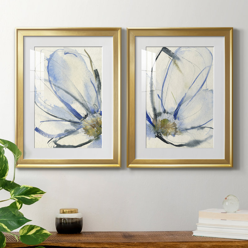«Cobalt & Paynes Petals I», reproduction encadrée de qualité supérieure, prête à être accrochée, Cadre doré