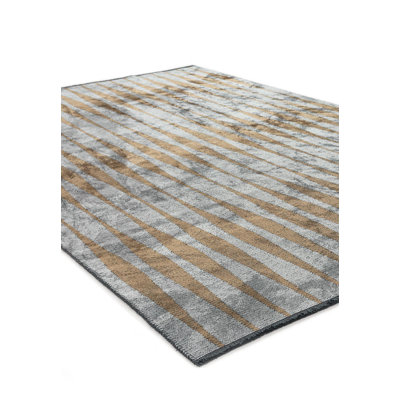 Rezarta Rectangle Geometric Cotton and Viscose Indoor / Outdoor Area Rug